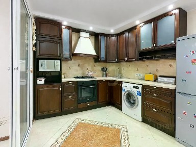 Продается 3-комн. квартира, 76,5 м²