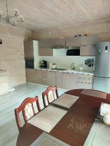 Продается 2-этажный дом, 110 м²