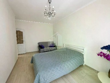 Продается 1-комн. квартира, 40,7 м²