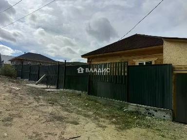 Бурятия респ., Иволгинский район, Сотниковское с/пос, Сотниково село, ул. Снежная, 26