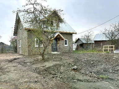 Продается 2-этажный дом, 100 м²