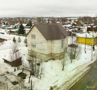 Продается 3-этажный дом, 200 м²