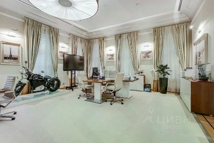Сдается здание, 971 м²