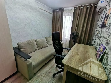 Продается 3-комн. квартира, 76 м²