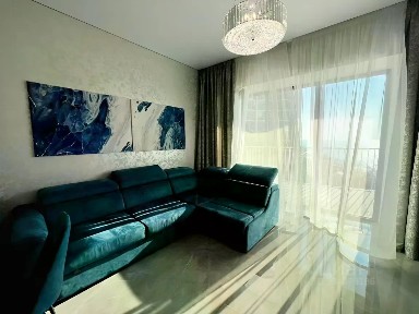 Продаются 2-комн. апартаменты, 100 м²