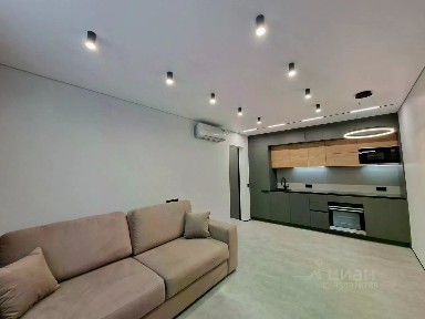 Продается 2-комн. квартира, 48 м²