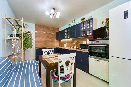 Продается 2-комн. квартира, 64 м²