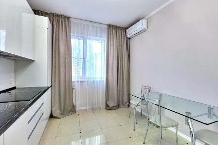 Продается 1-комн. квартира, 57,2 м²