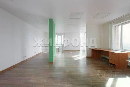 Продается 3-комн. квартира, 124 м²