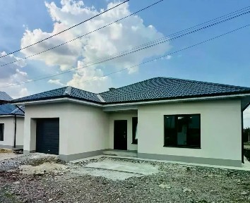 Продается 1-этажный дом, 130 м²