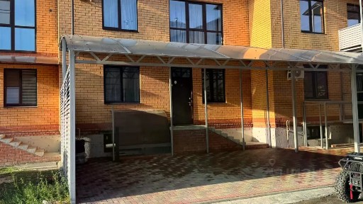 Продается 3-этажный дом, 279,2 м²