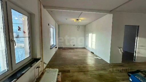 Продается 1-комн. квартира, 52,6 м²