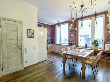 Сдается 3-комн. квартира, 101 м²