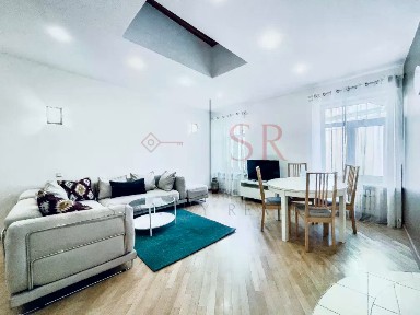 Сдается 3-комн. квартира, 105 м²