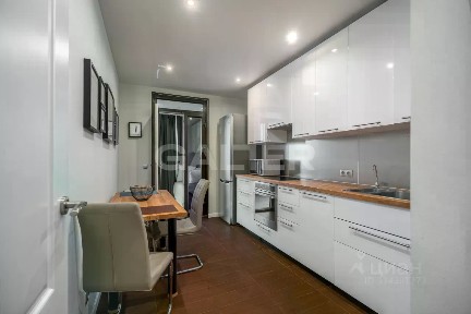 Продается 2-комн. квартира, 59,9 м²