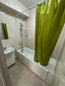 Сдается 2-комн. квартира, 77 м²