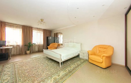 Сдается 2-комн. квартира, 109,3 м²