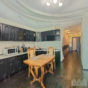Продается 1-комн. квартира, 53,3 м²