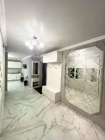 Продается 2-комн. квартира, 69,4 м²