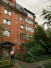 Продается 2-комн. квартира, 72 м²