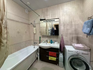 Продается 2-комн. квартира, 71 м²