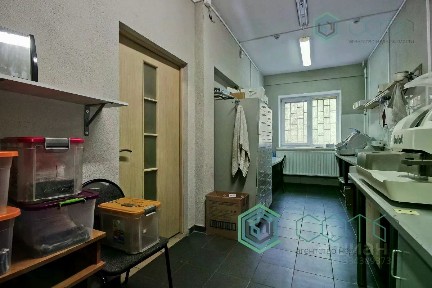 Продается помещение свободного назначения, 1 016 м²