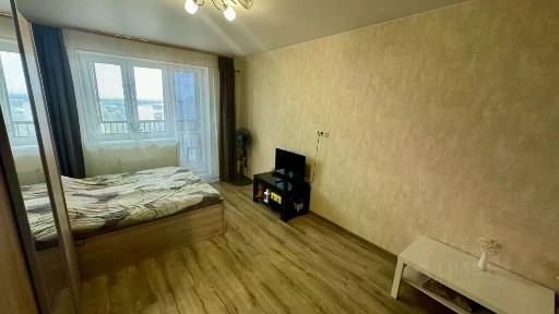 Продается 1-комн. квартира, 42,2 м²