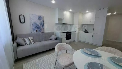 Продается 2-комн. квартира, 67,6 м²