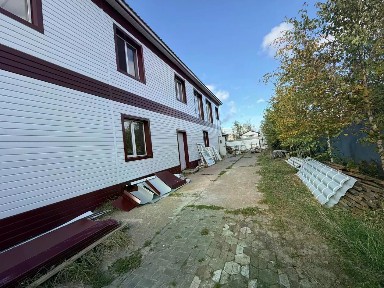 Продается 2-этажный дом, 370 м²