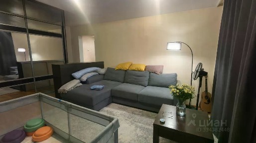 Продается 4-комн. квартира, 81 м²