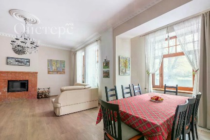 Продается многокомнатная квартира, 453,5 м²