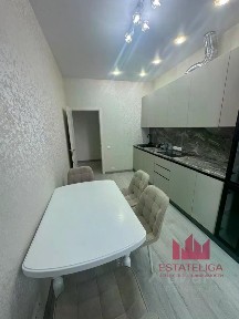 Сдается 2-комн. квартира, 92 м²