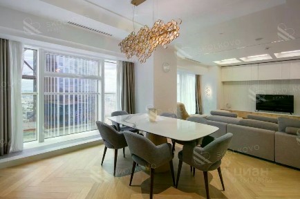 Сдаются 2-комн. апартаменты, 107 м²