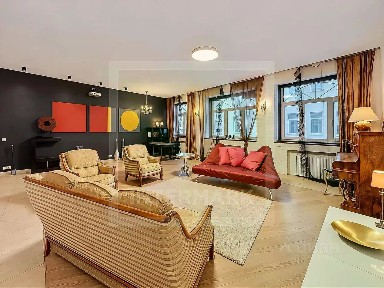 Сдается 2-комн. квартира, 120 м²
