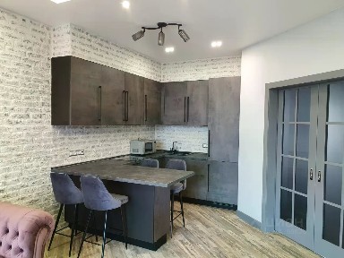 Сдаются 3-комн. апартаменты, 100 м²
