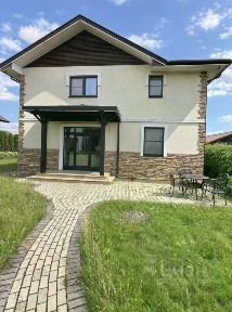 Продается 2-этажный дом, 220 м²