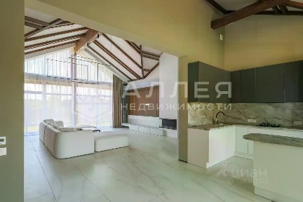 Продается 1-этажный коттедж, 230 м²