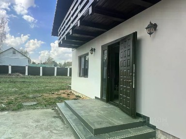 Продается 2-этажный дом, 305 м²