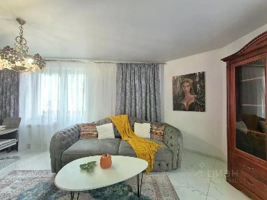 Продается 2-комн. квартира, 59,9 м²