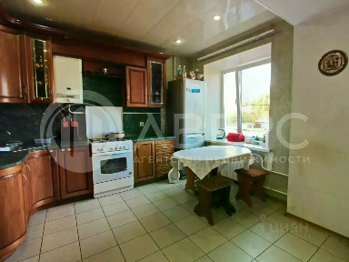 Продается 4-комн. квартира, 97 м²
