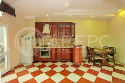 Продается 3-комн. квартира, 117,9 м²