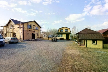 Продается 2-этажный дом, 182,4 м²