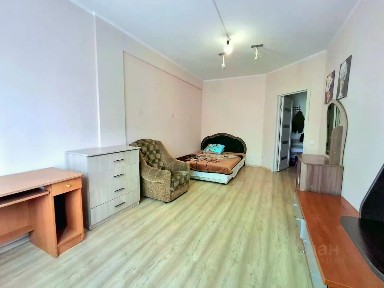 Продается 1-комн. квартира, 40,5 м²