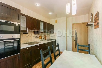 Продается 2-комн. квартира, 59,7 м²