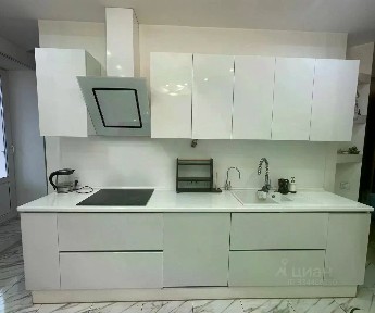 Продается 4-комн. квартира, 137,4 м²