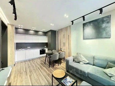 Продается 2-комн. квартира, 62 м²