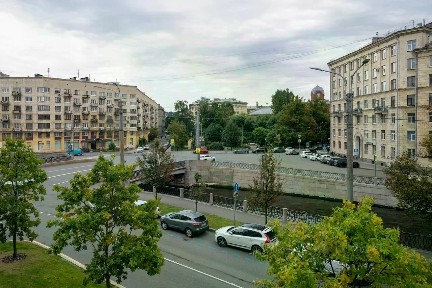 Продается квартира свободной планировки, 132 м²