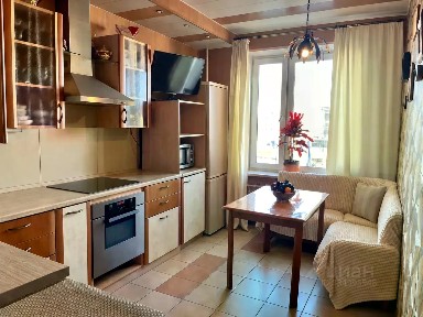 Продается 2-комн. квартира, 66,8 м²