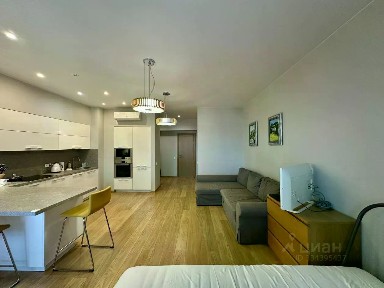 Продается 1-комн. квартира, 42,9 м²