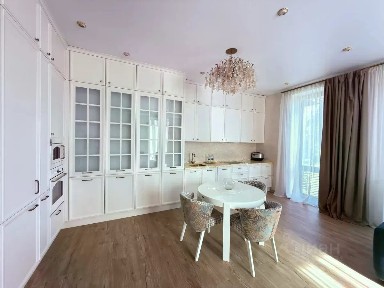 Продается 3-комн. квартира, 98,8 м²